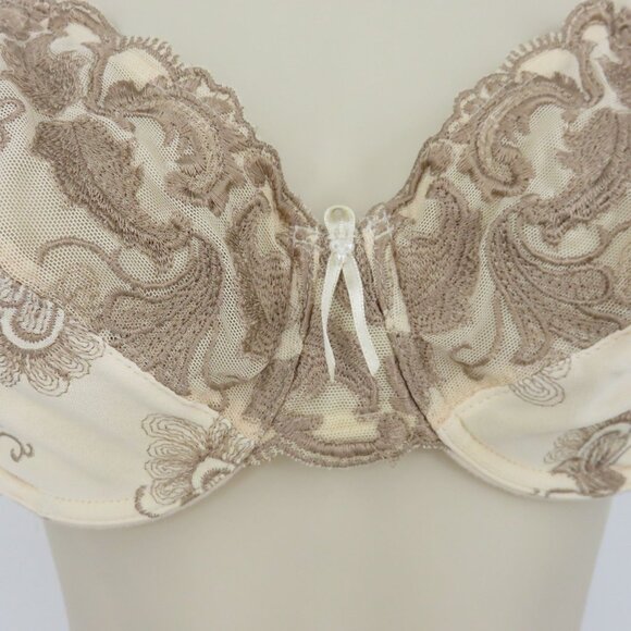Wacoal 36B Bra 85753 Embroidered Beige Ivory Underwire Unlined Mesh Bow Accent - Picture 4 of 15